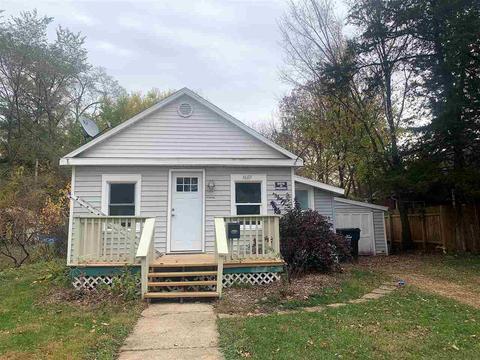 1607 Vine St, Beloit, WI 53511 photo 1