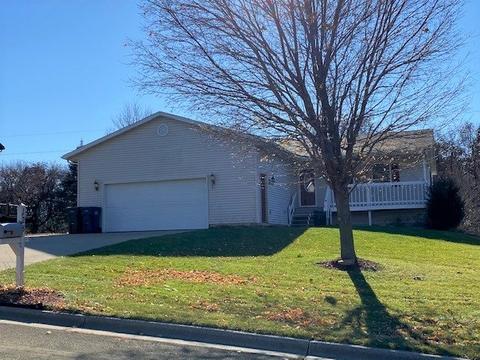128 E Miller Rd, Rio, WI 53960 photo 1