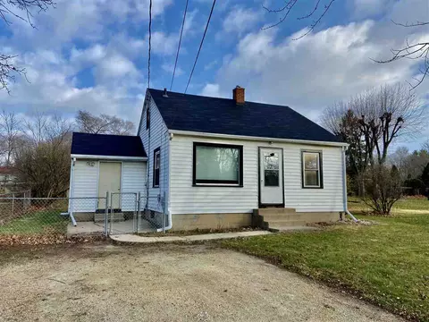 701 E Henderson Ave, Beloit, WI 53511 photo 1
