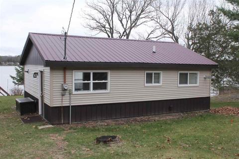 w3718 Oak Street, Montello, WI 53949 photo 1