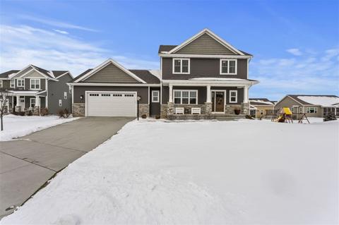 924 Skylark Ln, Deforest, WI 53532 photo 1