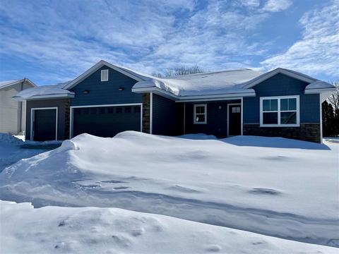 2718 3rd St, Monroe, WI 53566 photo 1