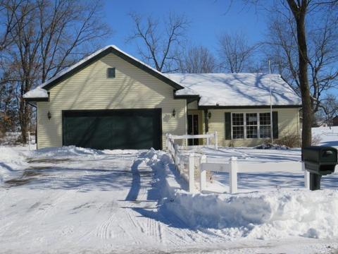 406 Brooke Cir, Montello, WI 53949 photo 1