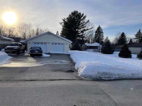 1994 Crane Ave, Beloit, WI 53511 photo 1
