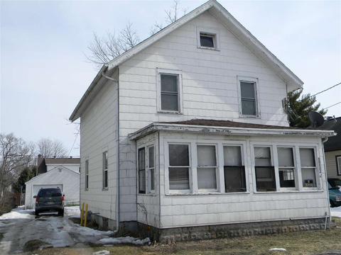 1233 8th St, Beloit, WI 53511 photo 1
