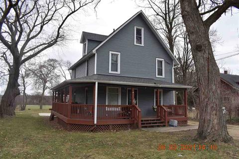 5832 E Creek Rd, Beloit, WI 53511 photo 1