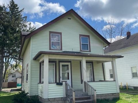 1237 8th St, Beloit, WI 53511 photo 1