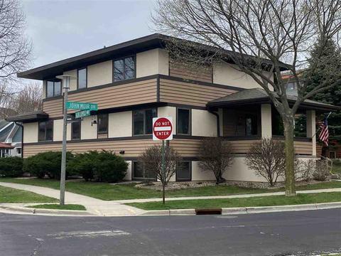 3400 John Muir Dr, Middleton, WI 53562 photo 1