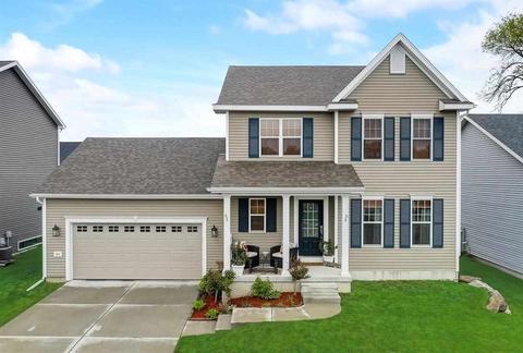 111 Crooked Tree Cir, Deforest, WI 53532 photo 1
