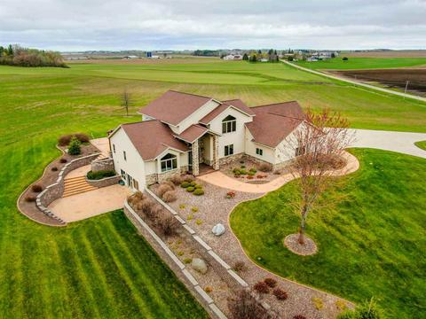 7673 Wernick Rd, Deforest, WI 53532 photo 1