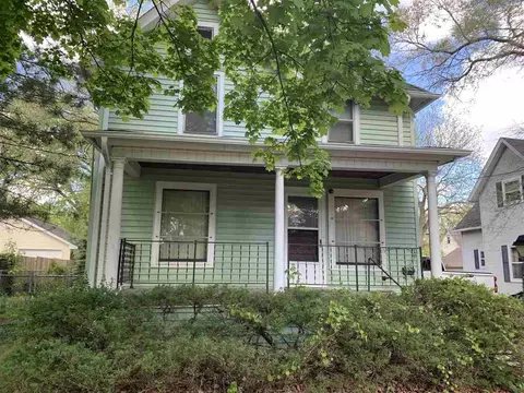 944 9th St, Beloit, WI 53511 photo 1