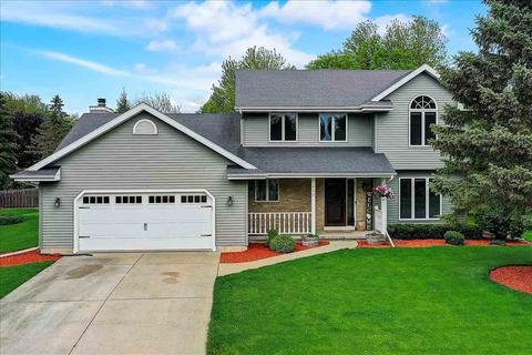 403 Pinehurst Dr, Waunakee, WI 53597 photo 1