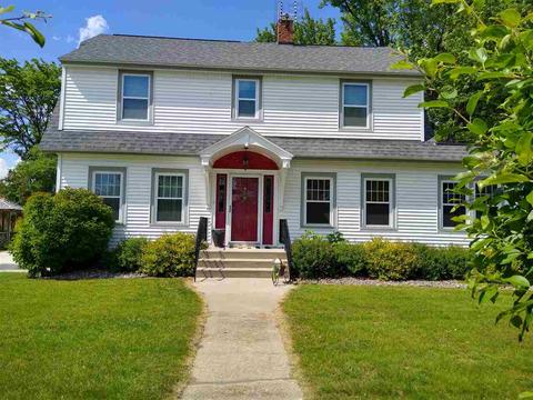 273 Central Ave, Montello, WI 53949 photo 1