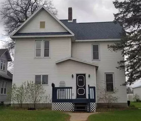 616 E State St, Mauston, WI 53948 photo 1