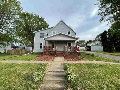 331 E Oak St, Lancaster, WI 53813 photo 1