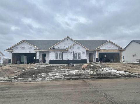 3072 S Bartells Dr, Beloit, WI 53511 photo 1