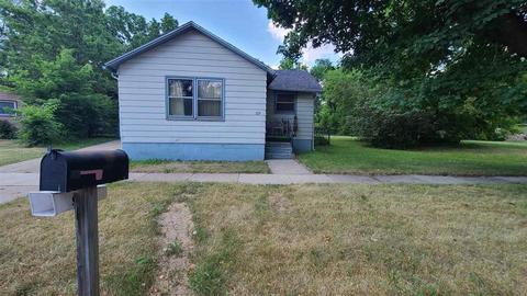 1329 E Broad St, Beloit, WI 53511 photo 1