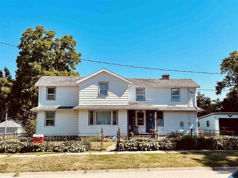 2403 11th St, Monroe, WI 53566 photo 1