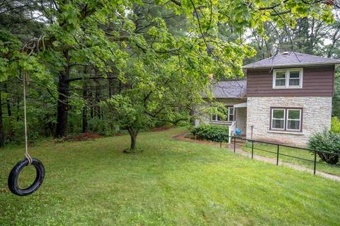 104 Pine St, Wonewoc, WI 53968 photo 1