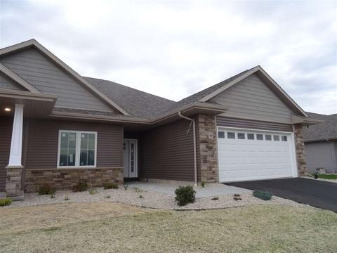 3073 S Bartells Dr, Beloit, WI 53511 photo 1