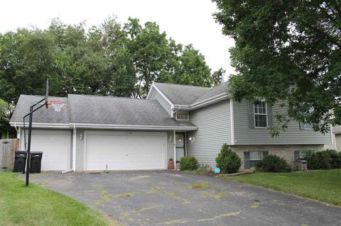 2326 Parkmeadow Dr, Beloit, WI 53511 photo 1