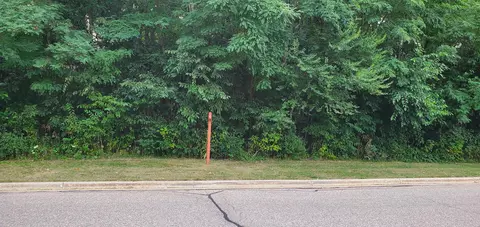 1012 Rosemary Ln, Baraboo, WI 53913