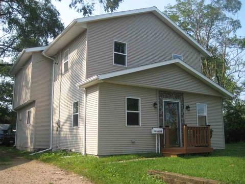 429 E Jackson St, Ripon, WI 54971 photo 1