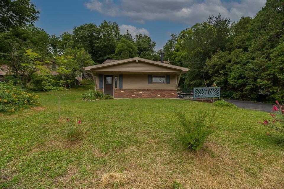 4930 N River Rd, Janesville, WI 53545 12 Photos MLS 1917840 Movoto