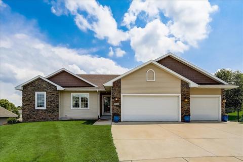1006 4th St, Monroe, WI 53566 photo 1