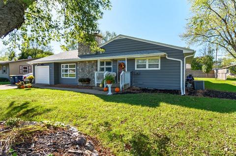2978 S Iris Dr, Beloit, WI 53511 photo 1