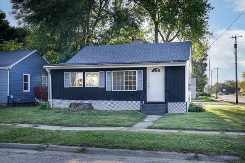 1878 Chapman Ave, Beloit, WI 53511 photo 1