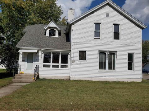 623 E State St, Mauston, WI 53948 photo 1