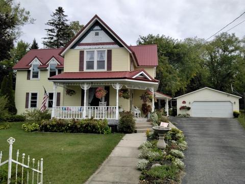 348 Doty St, Montello, WI 53949 photo 1