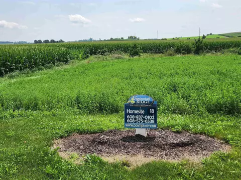 L18 Jean Drive, Dane, WI 53529