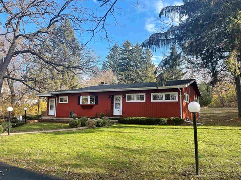 525 E Weirick Dr, Beloit, WI 53511 photo 1