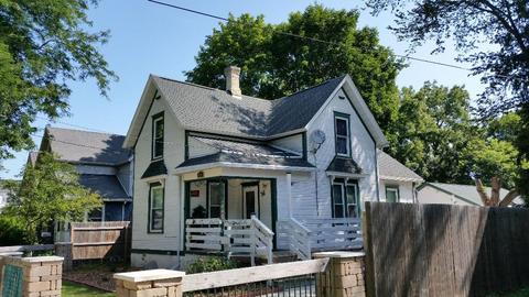 839 9th St, Beloit, WI 53511 photo 1