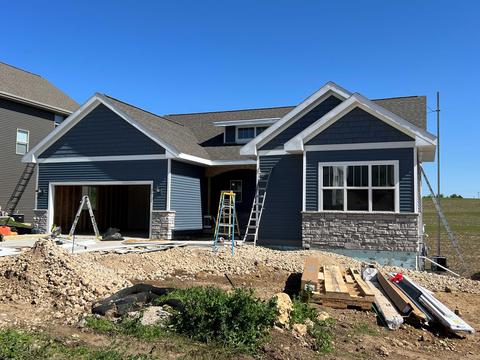 1312 Manor Dr, Mount Horeb, WI 53572 photo 1