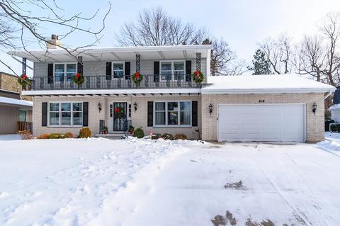 818 Charing Cross Rd, Madison, WI 53704 photo 1