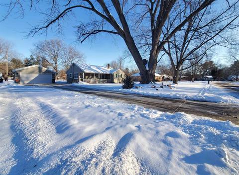 2519 E Hill Rd, Beloit, WI 53511 photo 1