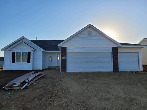 3676 Prairie Falcon Pass, Beloit, WI 53511 photo 1