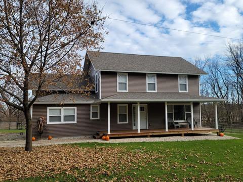 6817 S Bohnhoff Rd, Brodhead, WI 53520 photo 1