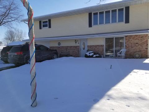 916 Traceway Ct, Poynette, WI 53955 photo 1