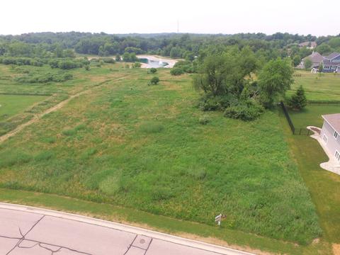 2714 Arbor Ridge Way, Janesville, WI 53548