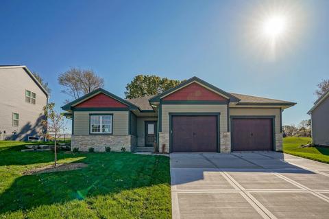 643 Foxfield Rd, Oregon, WI 53575 photo 1