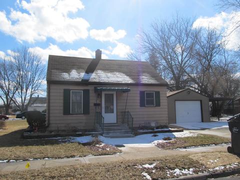 1556 Farwell St, Beloit, WI 53511 photo 1