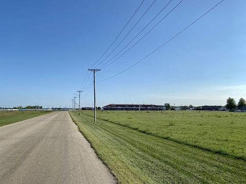 3 82 Ac 21st St, Brodhead, WI 53520