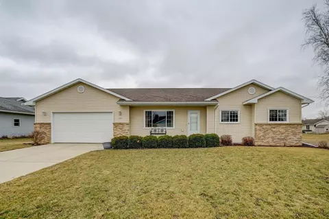 123 4th St, Brooklyn, WI 53521 photo 1