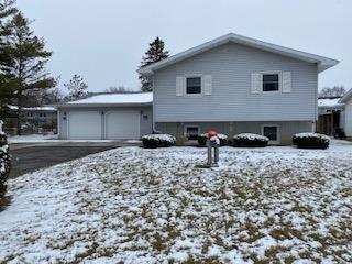 202 Emerald Dr, Reeseville, WI 53579 photo 1
