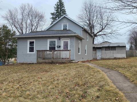 445 E Oak St, Lancaster, WI 53813 photo 1