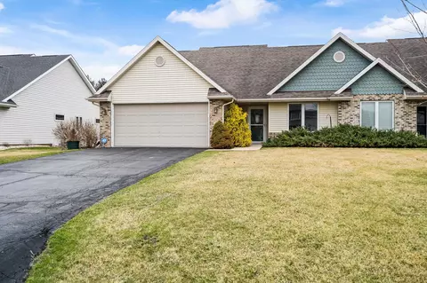 3111 S Flack Rd, Beloit, WI 53511 photo 1